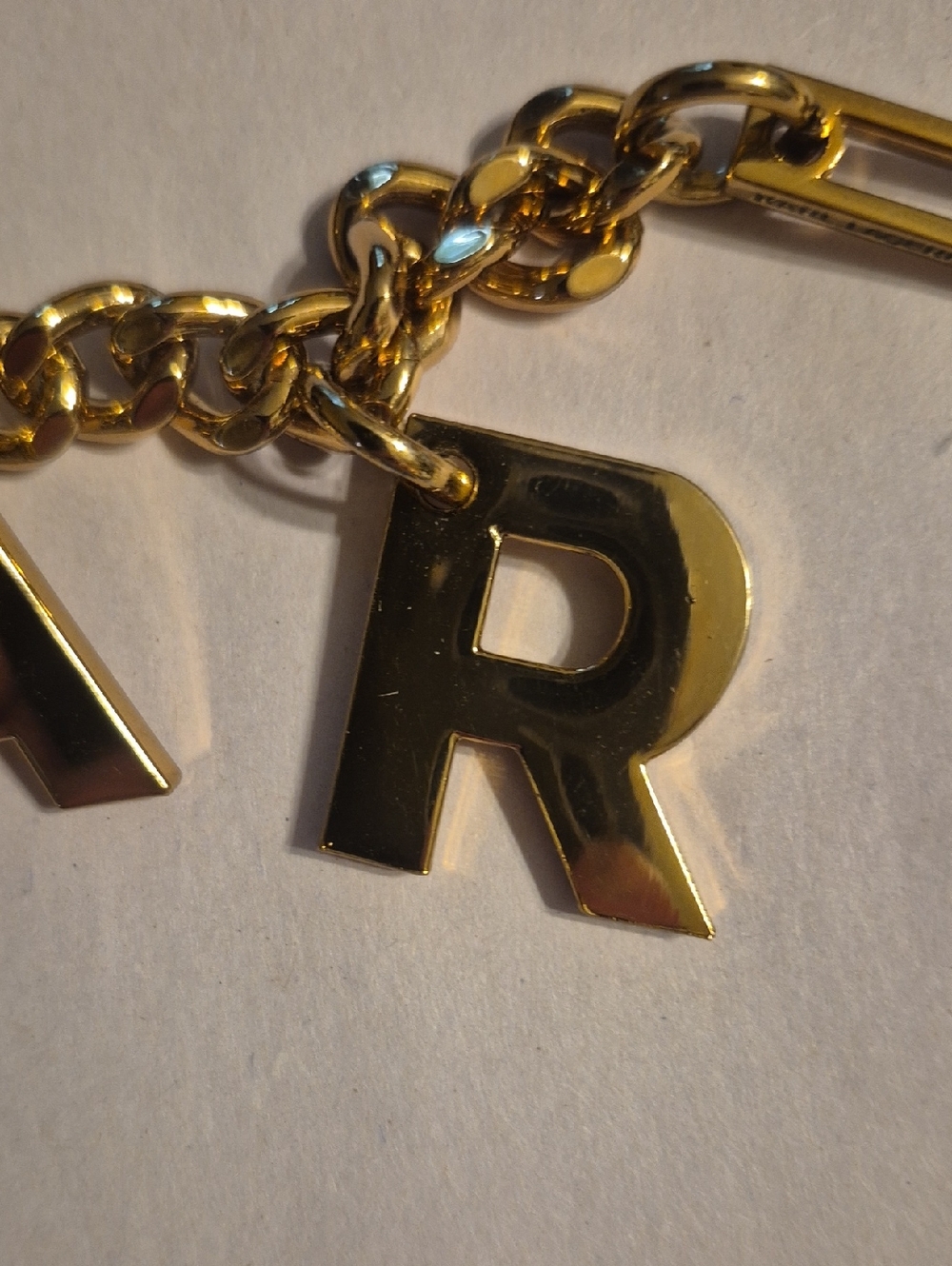 Karl Lagerfeld Charm. - Picture 4 of 6